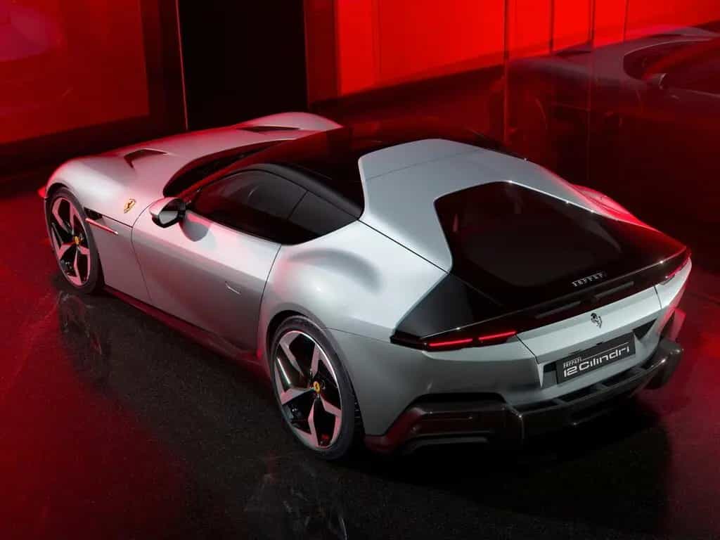 Ferrari 12Cilindri Konfiguration nach Kundenwunsch null-photo-9