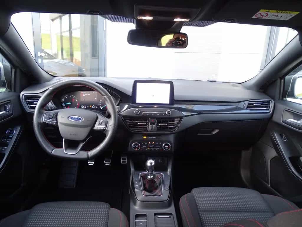 Ford Focus Lim. ST-Line NAVI, KLIMA, LED 04/2020-photo-11