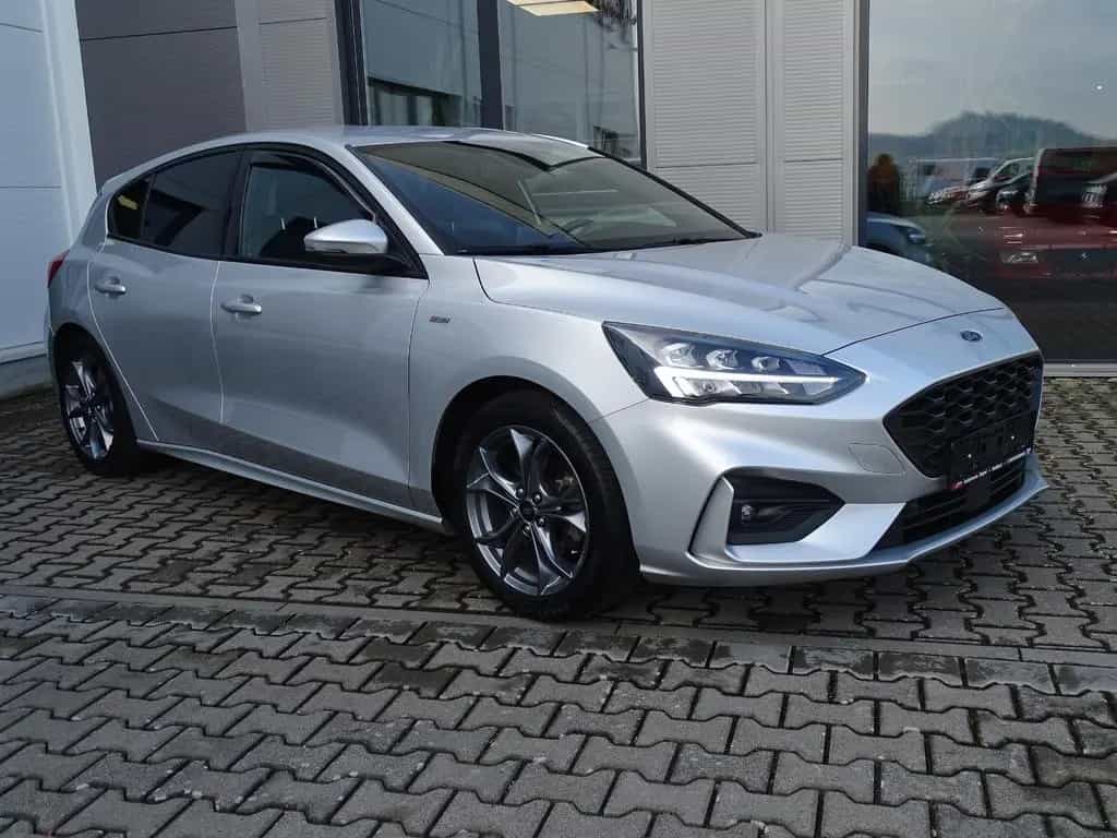 Ford Focus Lim. ST-Line NAVI, KLIMA, LED 04/2020-photo-2