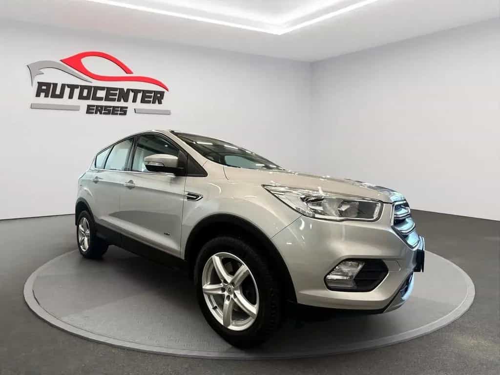 Ford Kuga Trend Allrad Automatik PDC AHK 01/2018-photo-0