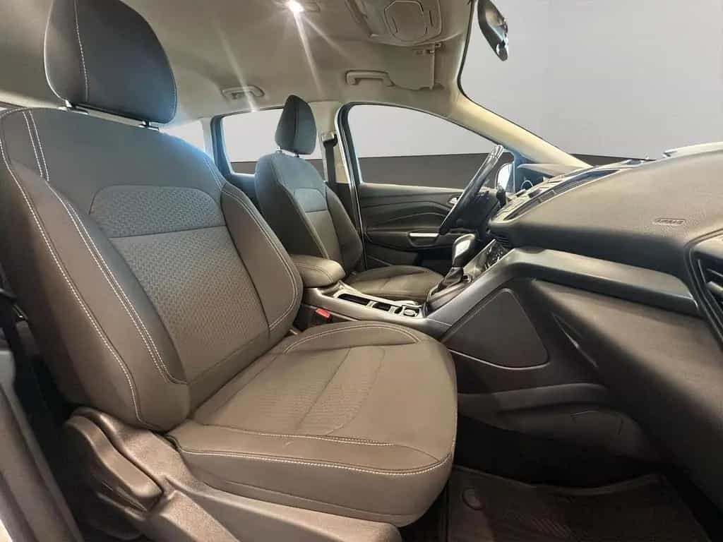 Ford Kuga Trend Allrad Automatik PDC AHK 01/2018-photo-11