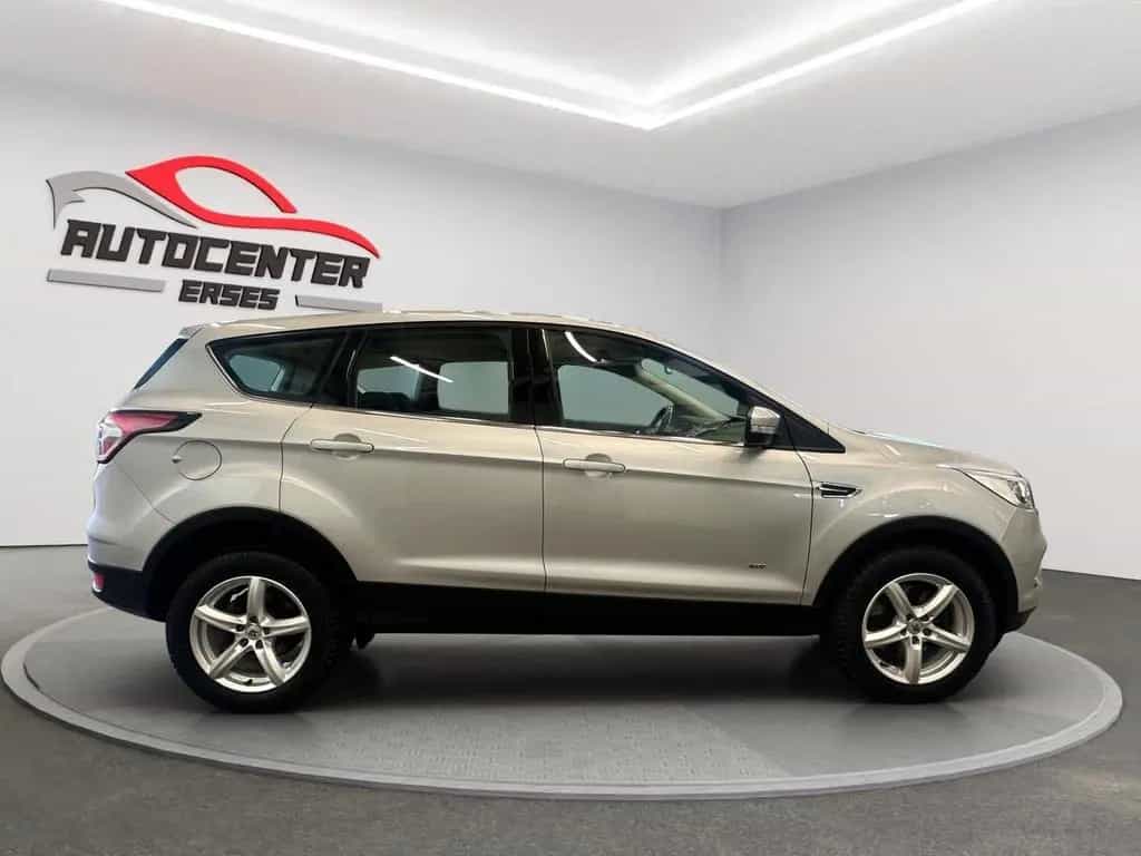 Ford Kuga Trend Allrad Automatik PDC AHK 01/2018-photo-6