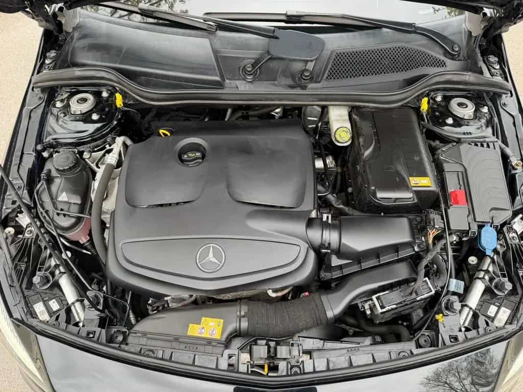Mercedes-Benz A-Class 220 A 220 4Matic (176.047) 03/2016-photo-19