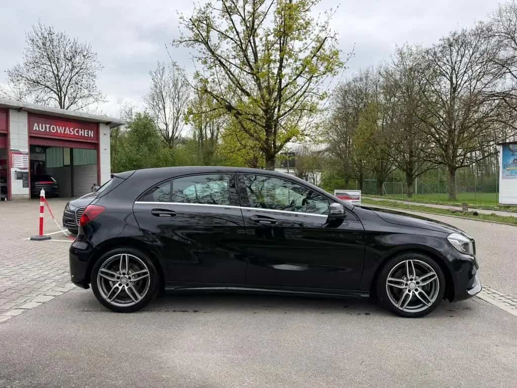 Mercedes-Benz A-Class 220 A 220 4Matic (176.047) 03/2016-photo-6