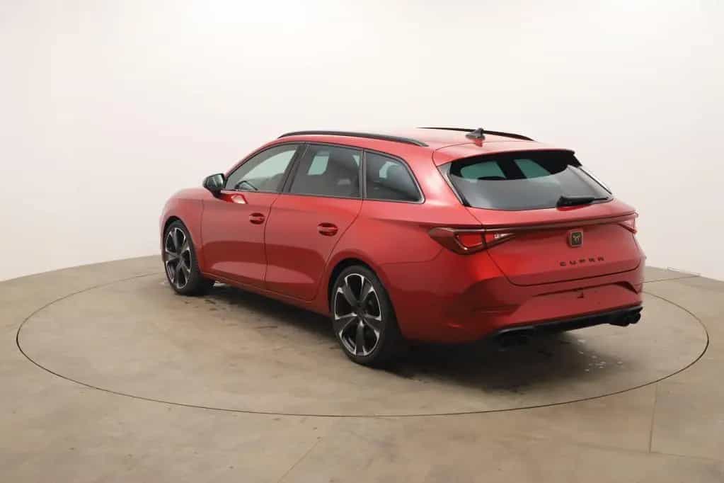 Cupra Leon SP VZ 2.0 TSI 228kW DSG LED*RFK*PDC*SHZ*ACC 01/2024-photo-3