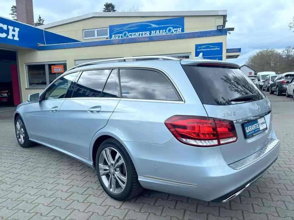 Mercedes-Benz E-Class 250 T-Modell AVANTGARDE*AUTO*LEDER*NAVI*LED* 06/2013-photo-12