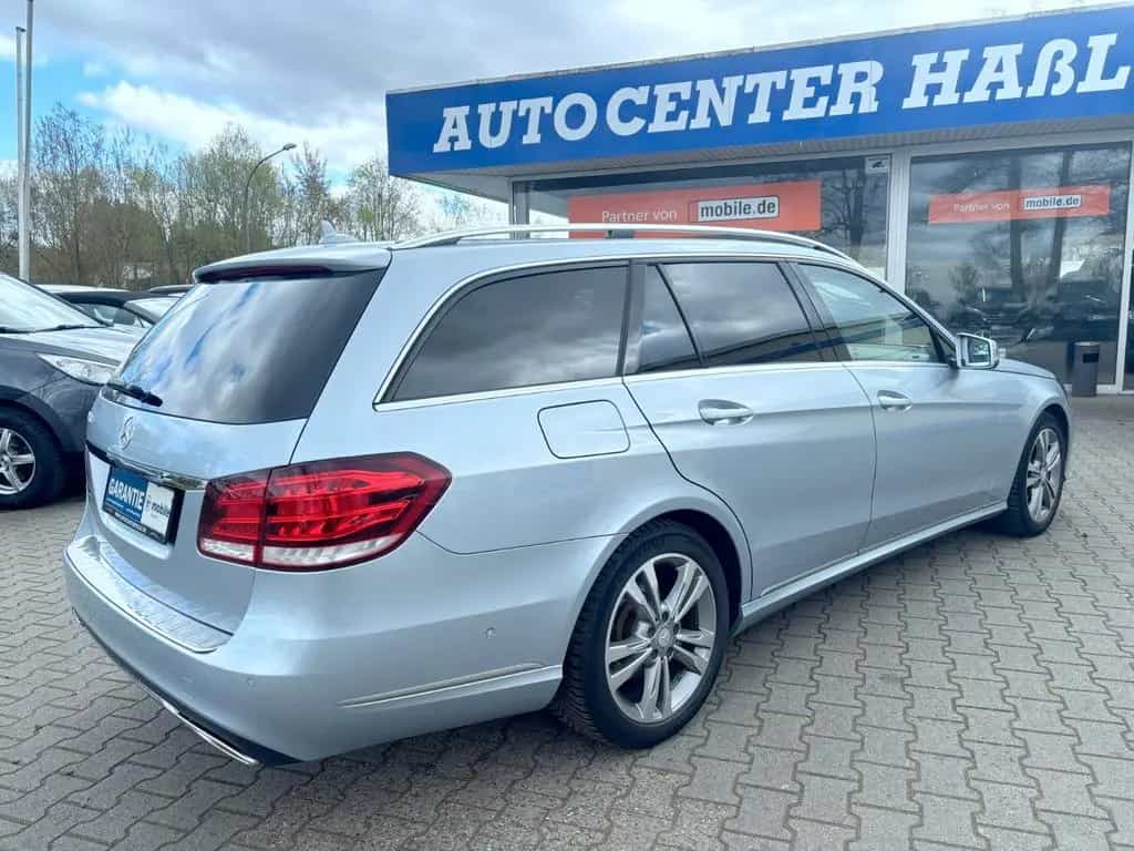 Mercedes-Benz E-Class 250 T-Modell AVANTGARDE*AUTO*LEDER*NAVI*LED* 06/2013-photo-15