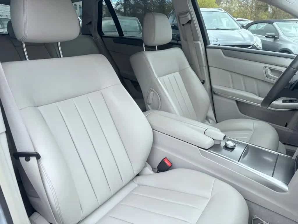 Mercedes-Benz E-Class 250 T-Modell AVANTGARDE*AUTO*LEDER*NAVI*LED* 06/2013-photo-27