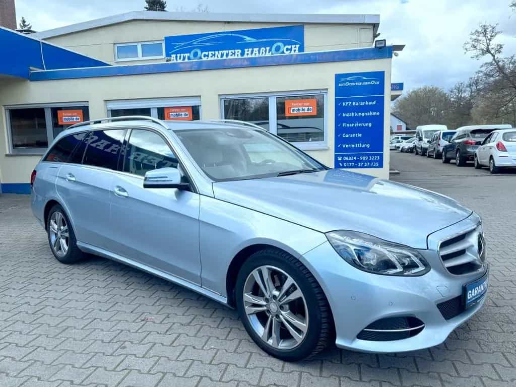 Mercedes-Benz E-Class 250 T-Modell AVANTGARDE*AUTO*LEDER*NAVI*LED* 06/2013-photo-7
