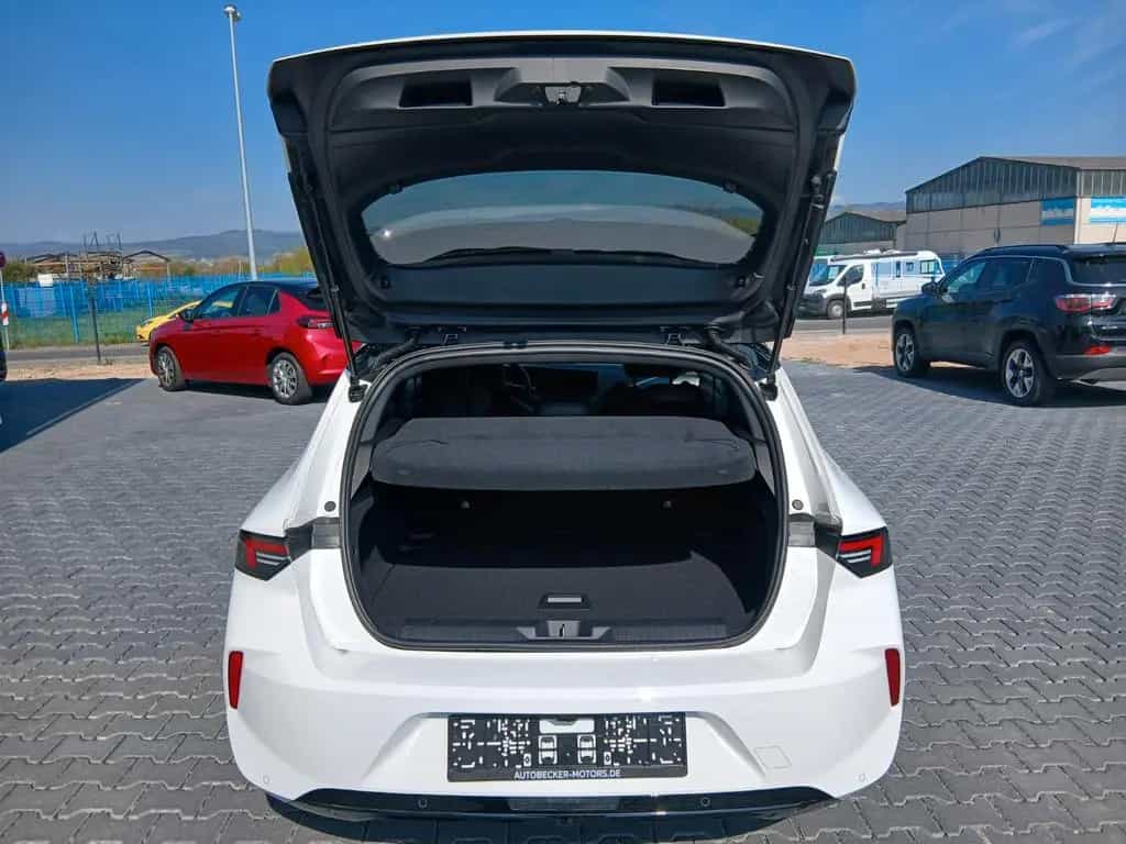 Opel Astra L Lim. 5-trg. GS 06/2024-photo-14