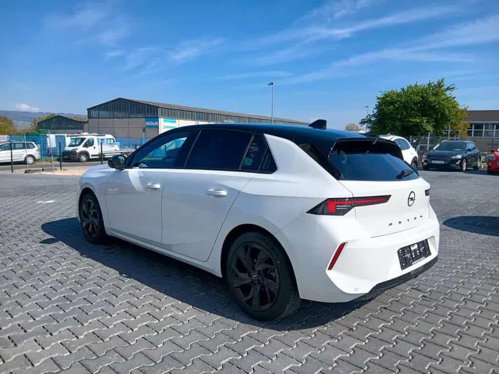 Opel Astra L Lim. 5-trg. GS 06/2024-photo-8