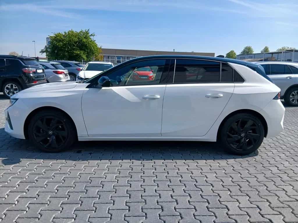 Opel Astra L Lim. 5-trg. GS 06/2024-photo-9