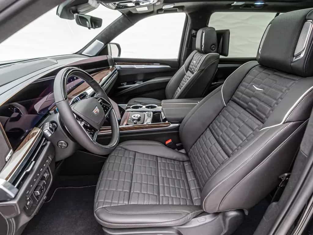 Cadillac Escalade ESV*Sport Platinum*Executive Second Row null-photo-17