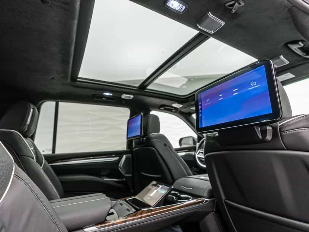 Cadillac Escalade ESV*Sport Platinum*Executive Second Row null-photo-31