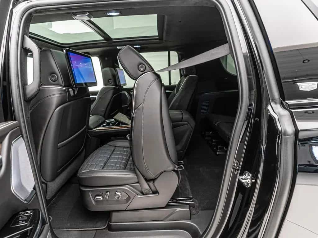 Cadillac Escalade ESV*Sport Platinum*Executive Second Row null-photo-39