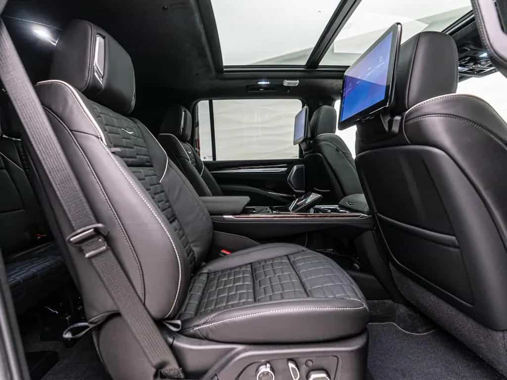 Cadillac Escalade ESV*Sport Platinum*Executive Second Row null-photo-45