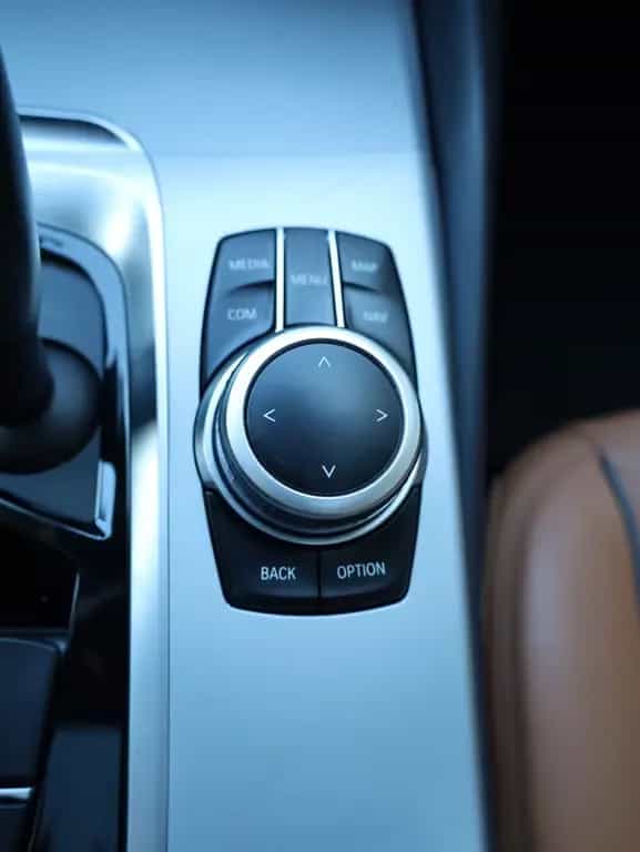 BMW 5 Series 520 Panoramadach*Kamera*LED*NAVI*Leder* 12/2019-photo-20
