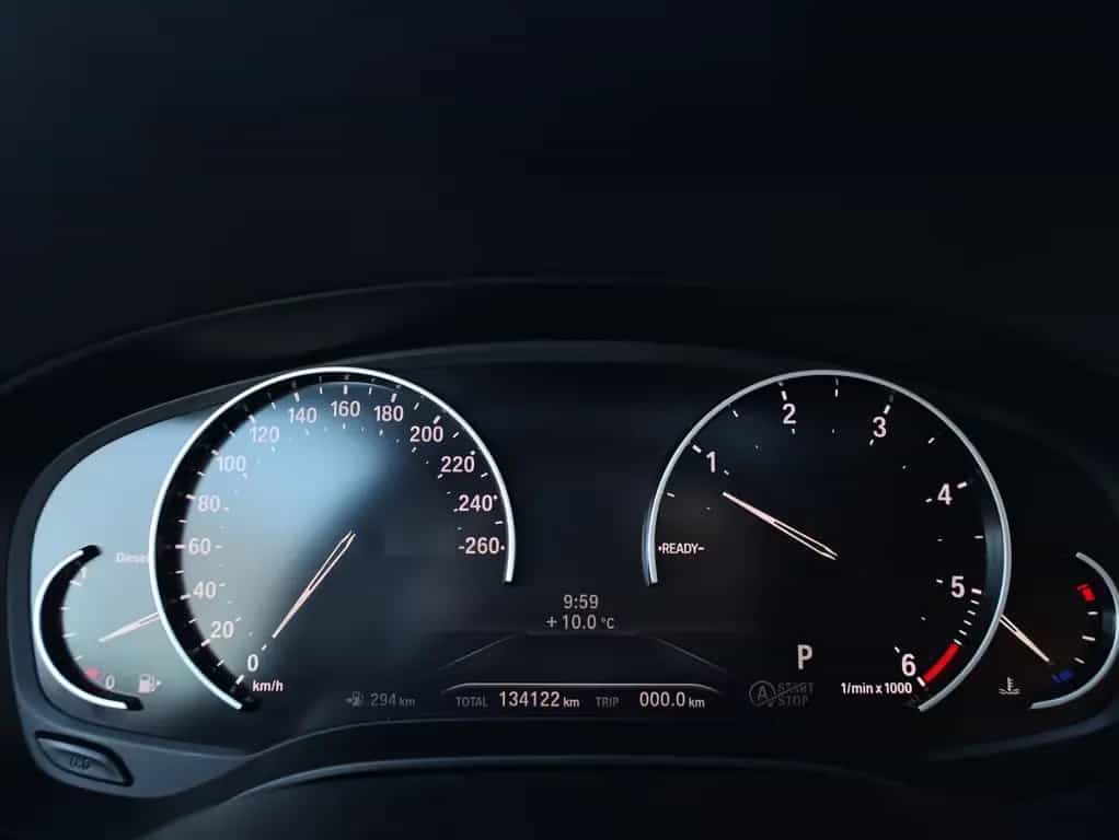 BMW 5 Series 520 Panoramadach*Kamera*LED*NAVI*Leder* 12/2019-photo-25