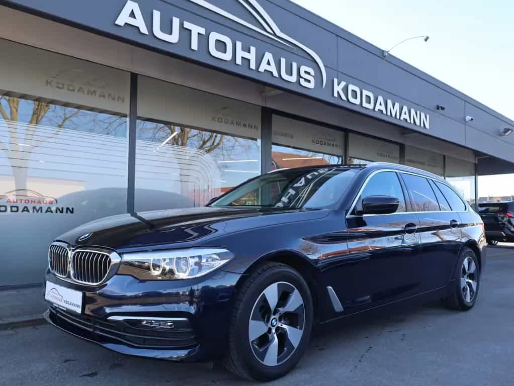 BMW 5 Series 520 Panoramadach*Kamera*LED*NAVI*Leder* 12/2019-photo-5