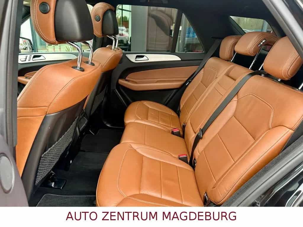 Mercedes-Benz GLE-Class 350 d 4Matic LED*NAV*LEDER*PANO*AHK 12/2015-photo-13
