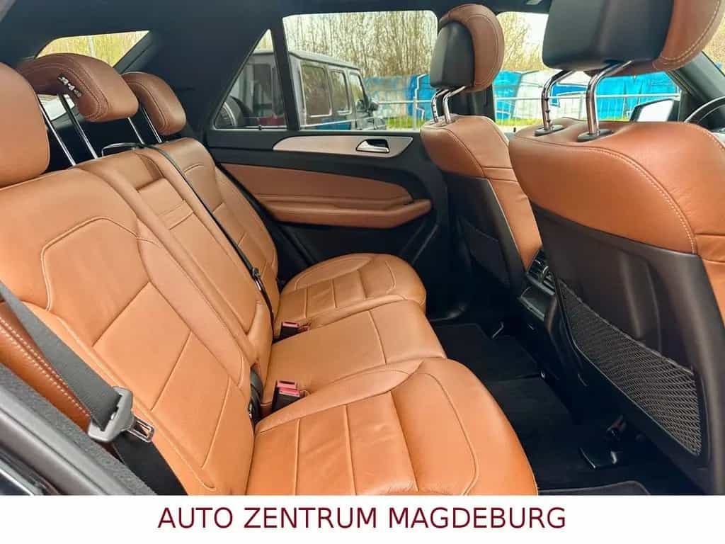 Mercedes-Benz GLE-Class 350 d 4Matic LED*NAV*LEDER*PANO*AHK 12/2015-photo-15