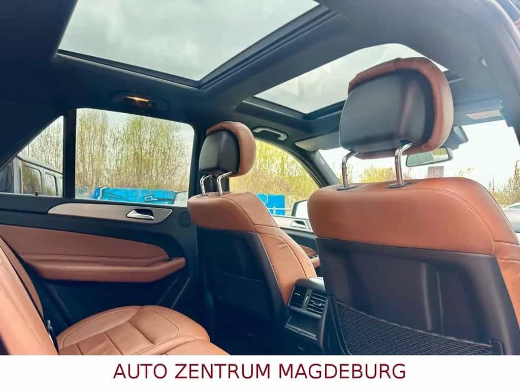 Mercedes-Benz GLE-Class 350 d 4Matic LED*NAV*LEDER*PANO*AHK 12/2015-photo-16