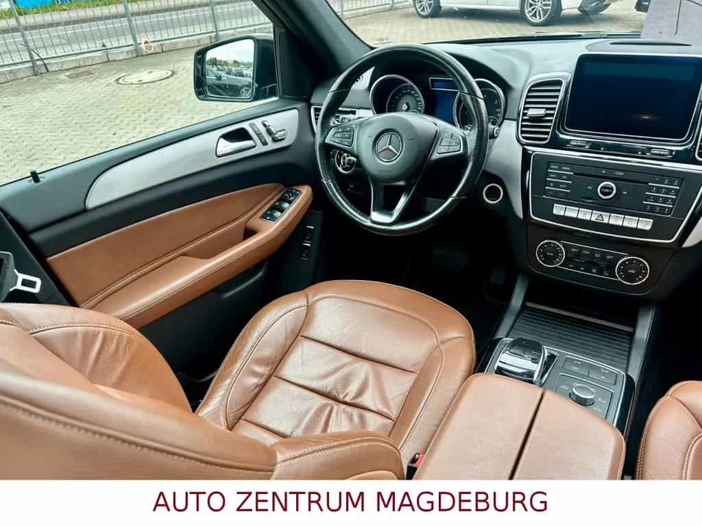 Mercedes-Benz GLE-Class 350 d 4Matic LED*NAV*LEDER*PANO*AHK 12/2015-photo-19