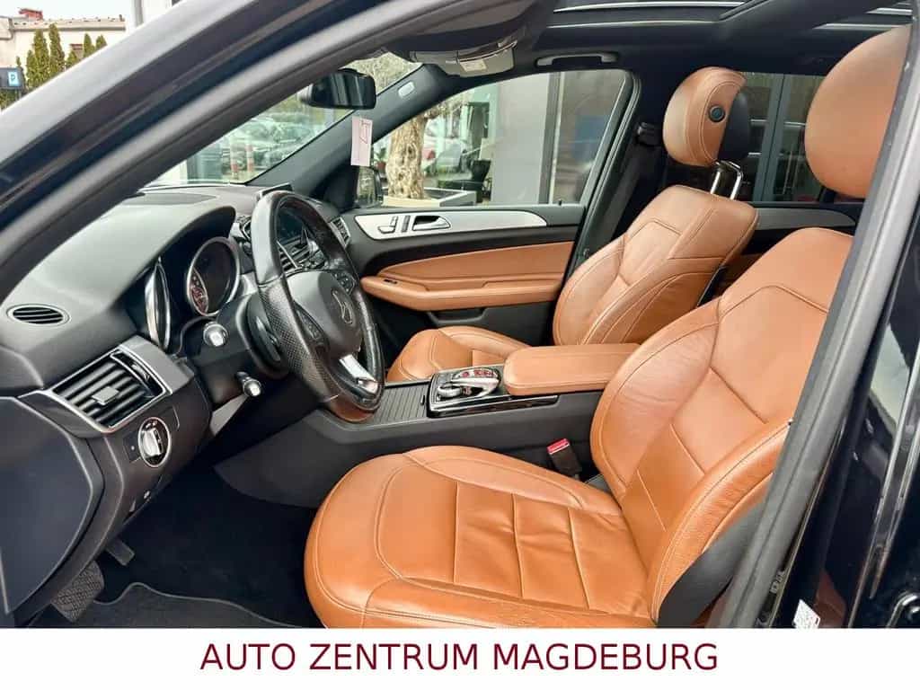 Mercedes-Benz GLE-Class 350 d 4Matic LED*NAV*LEDER*PANO*AHK 12/2015-photo-22