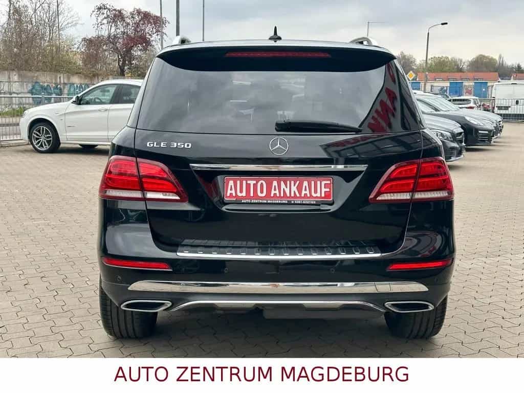 Mercedes-Benz GLE-Class 350 d 4Matic LED*NAV*LEDER*PANO*AHK 12/2015-photo-6