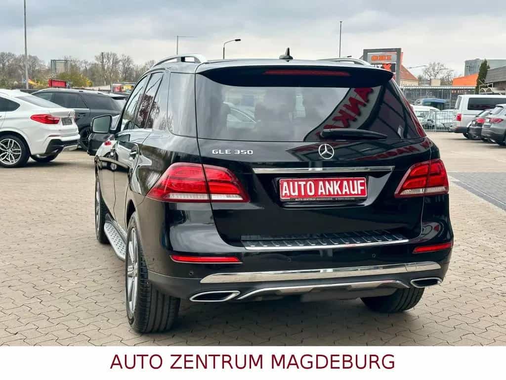 Mercedes-Benz GLE-Class 350 d 4Matic LED*NAV*LEDER*PANO*AHK 12/2015-photo-7