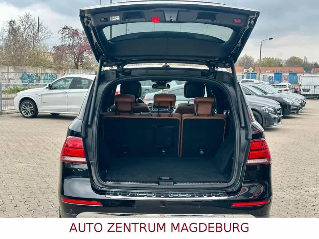 Mercedes-Benz GLE-Class 350 d 4Matic LED*NAV*LEDER*PANO*AHK 12/2015-photo-9