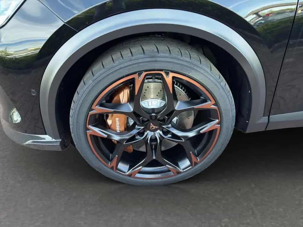 Cupra Formentor VZ5 2.5 TSI *MATRIX*NAVI*PANO*360°* null-photo-13