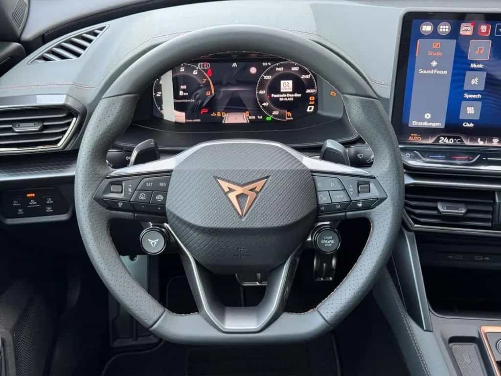 Cupra Formentor VZ5 2.5 TSI *MATRIX*NAVI*PANO*360°* null-photo-7