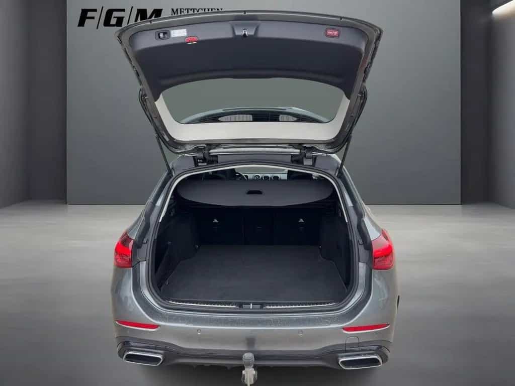 Mercedes-Benz C-Class 180 T AMG/PanoD/R-Kam/LED/Night/AHK/el.Heckkla 12/2022-photo-4