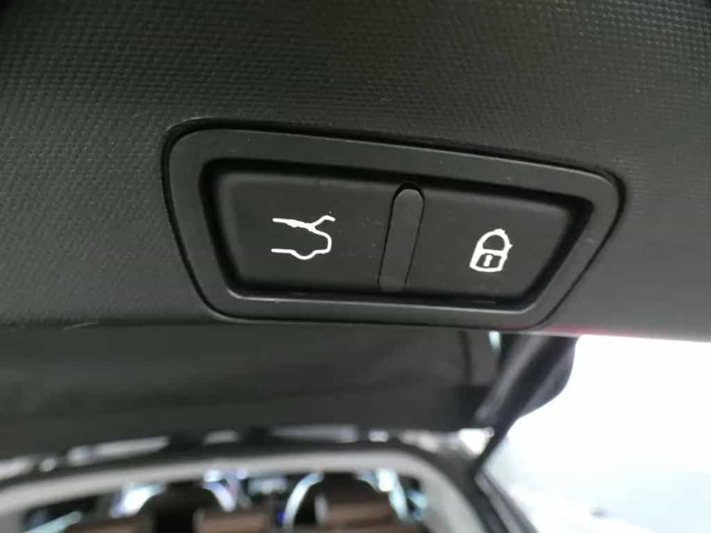 Alfa Romeo Stelvio Super Q4*ACC*LEDER*PANO*NAVI*BI-XENON* 10/2019-photo-21