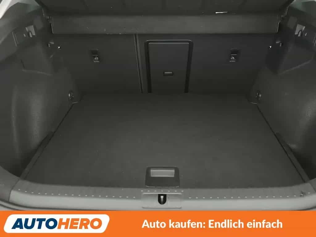 Cupra Formentor 1.5 TSI ACT Aut.*NAVI*LED*ACC*CAM*PDC* 02/2022-photo-17