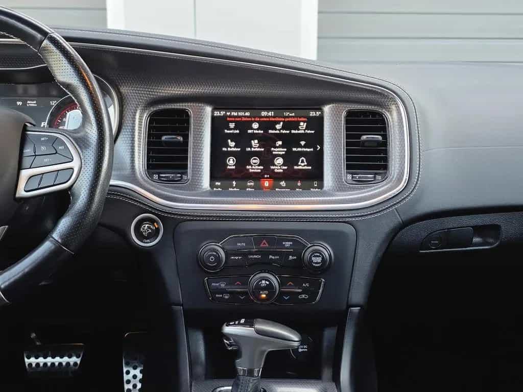 Dodge Charger SRT Hellcat Brembo LED Harman Kardon 10/2019-photo-26