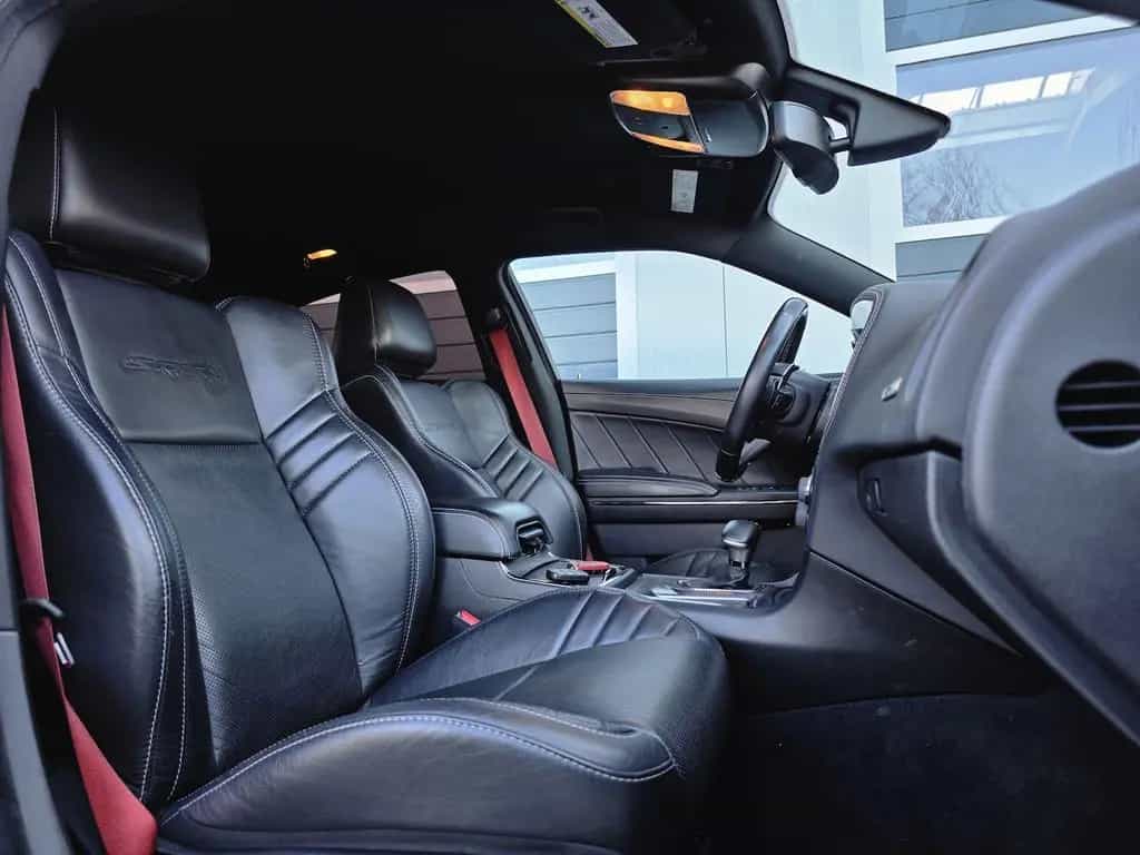 Dodge Charger SRT Hellcat Brembo LED Harman Kardon 10/2019-photo-31