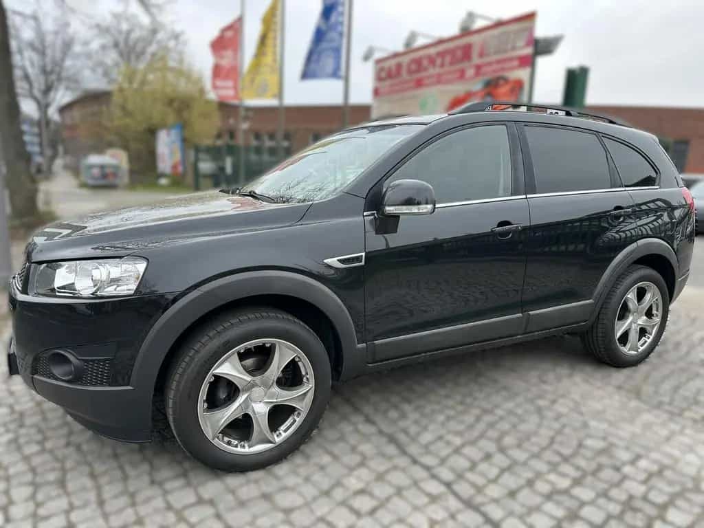 Chevrolet Captiva 2.4 LT 7-Sitzer 10/2012-photo-0