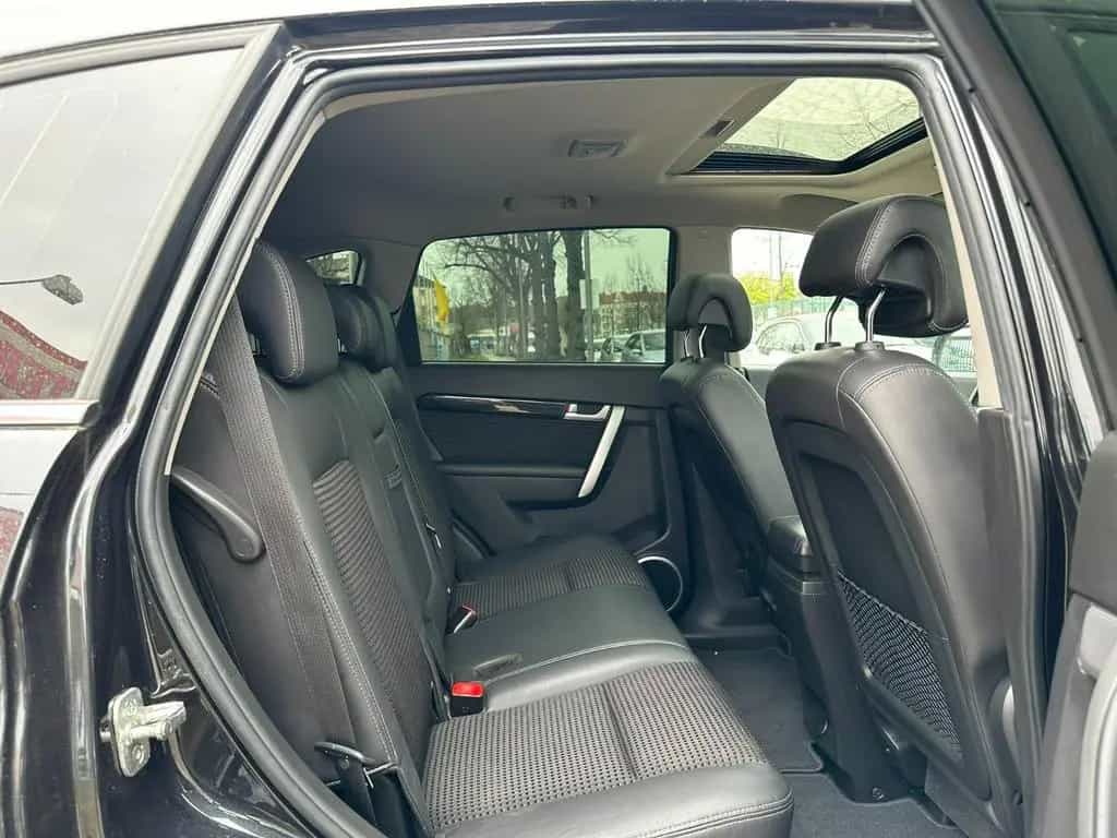 Chevrolet Captiva 2.4 LT 7-Sitzer 10/2012-photo-11