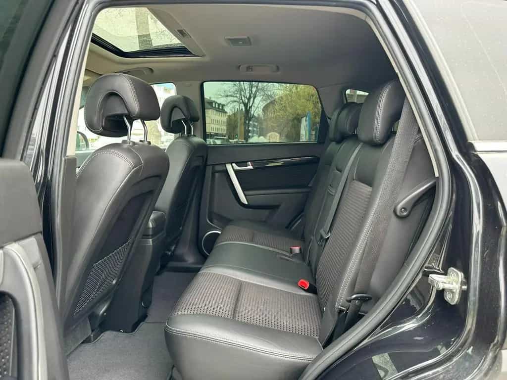 Chevrolet Captiva 2.4 LT 7-Sitzer 10/2012-photo-12