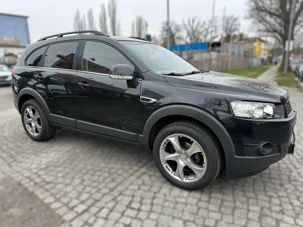 Chevrolet Captiva 2.4 LT 7-Sitzer 10/2012-photo-2