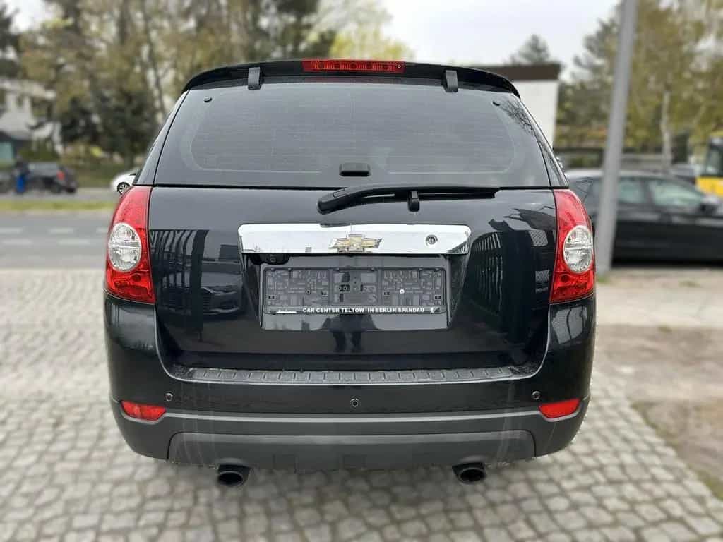 Chevrolet Captiva 2.4 LT 7-Sitzer 10/2012-photo-4