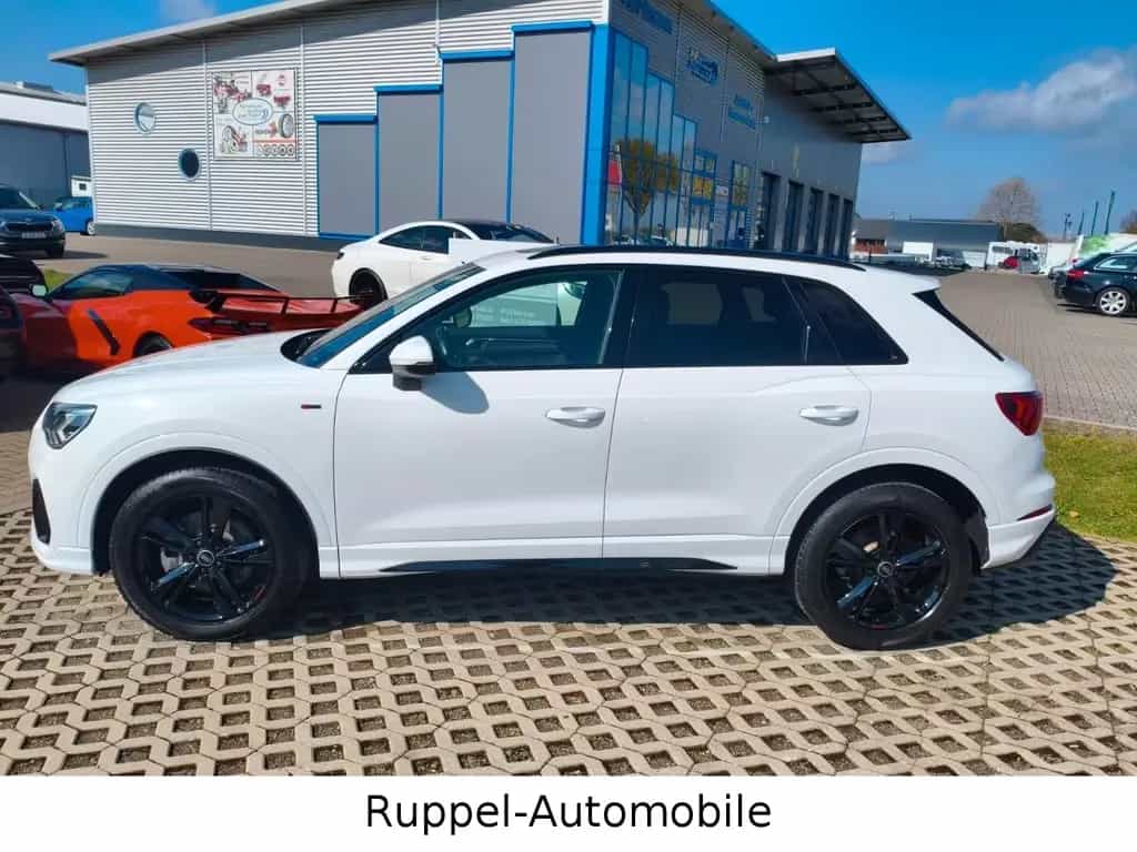 Audi Q3 45 TFSI quattro S-line Premium Leder RCam LED 07/2021-photo-1