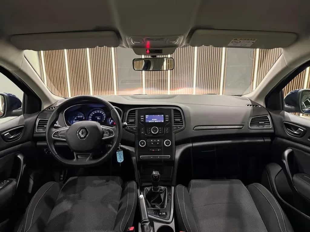 Renault Megane IV Grandtour Life 11/2019-photo-18