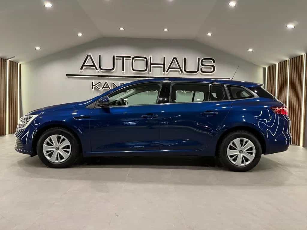 Renault Megane IV Grandtour Life 11/2019-photo-2