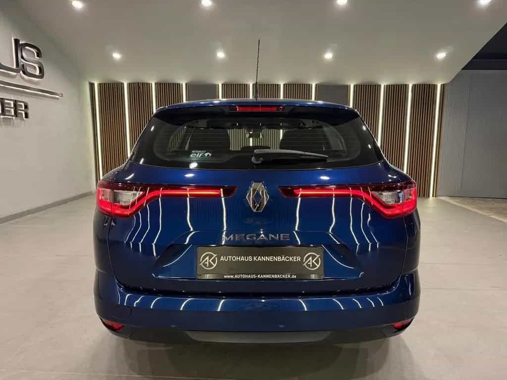 Renault Megane IV Grandtour Life 11/2019-photo-4