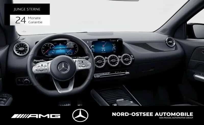 Mercedes-Benz GLA-Class 250 4M AMG PANO TEMPOMAT PDC KEYLESS 09/2020-photo-2