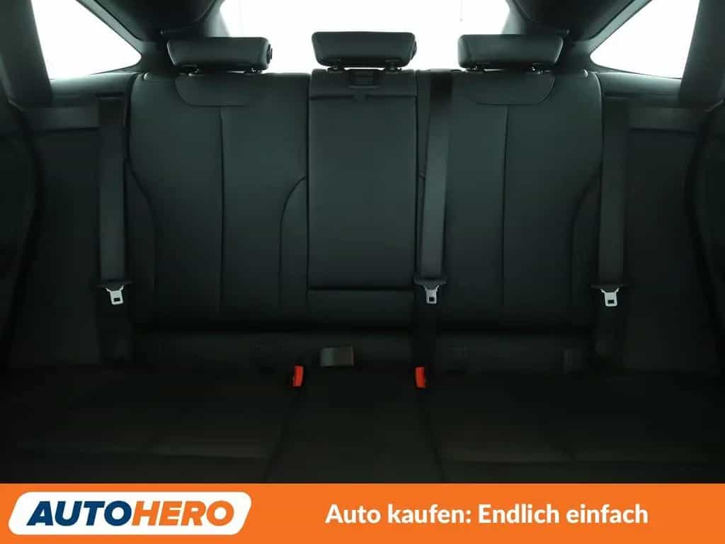 BMW 3 Series 330i GT xDrive M Sport Aut.*NAV*HUD*TEMP*CAM 01/2017-photo-15