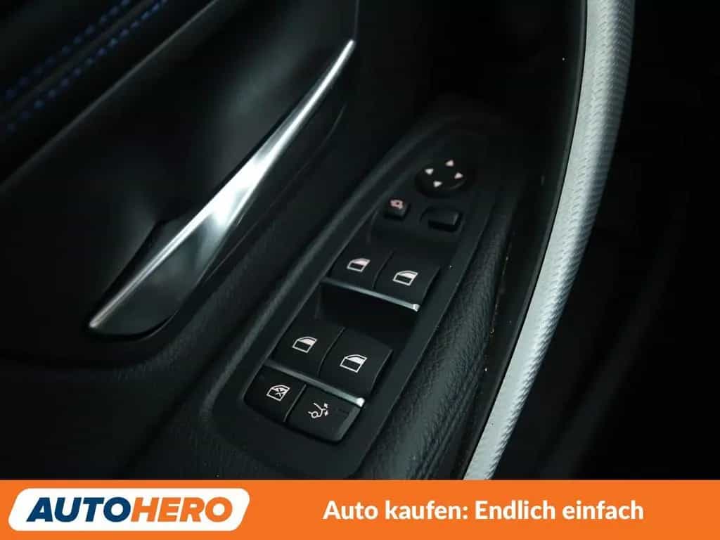BMW 3 Series 330i GT xDrive M Sport Aut.*NAV*HUD*TEMP*CAM 01/2017-photo-25